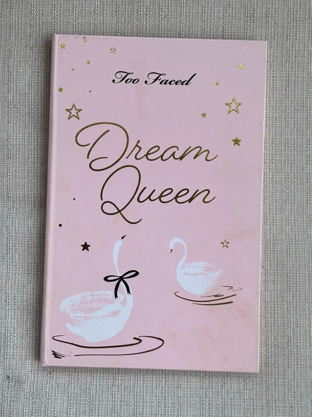 Too Faced Dream Queen Eyeshadow Palette